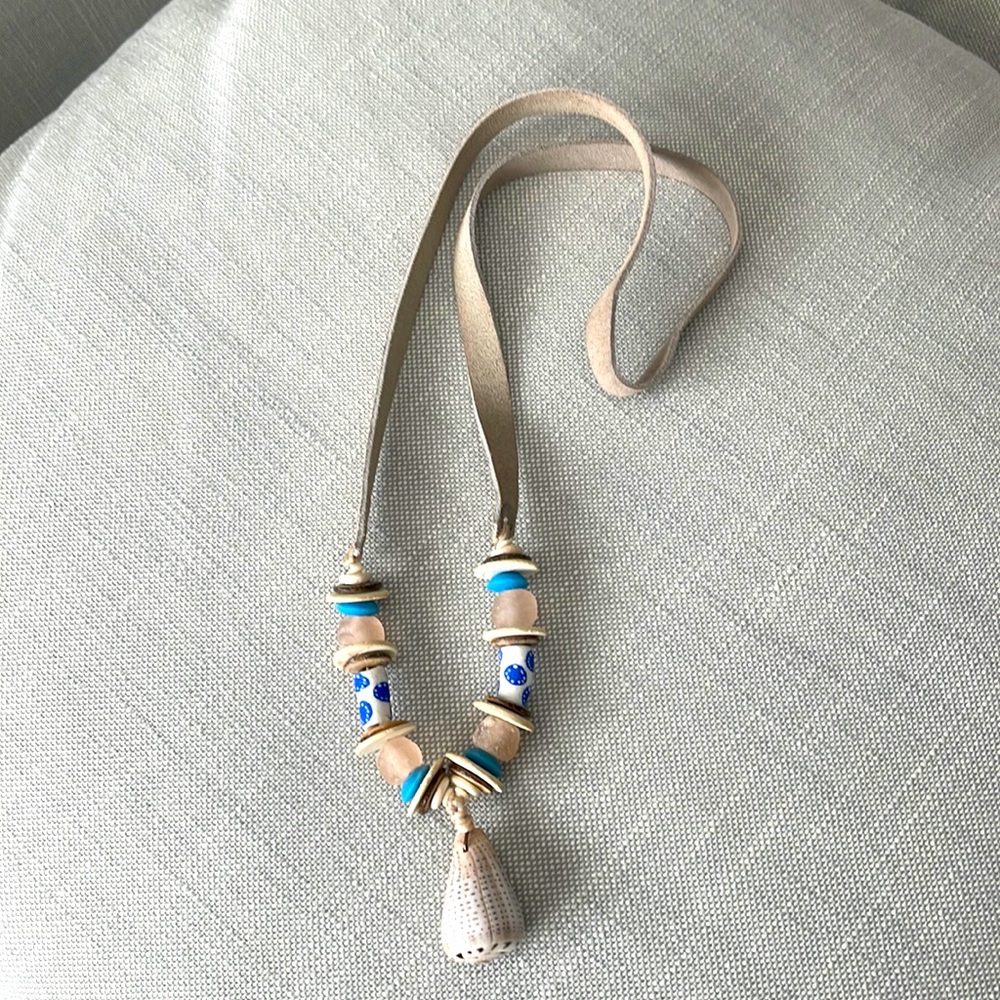 Twine and Twig Shell necklace